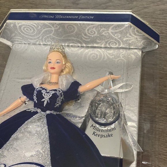 Rare Mattel Barbie Special Millennium Edition Princess Fashion Doll (24154) NRFB - Picture 6 of 10